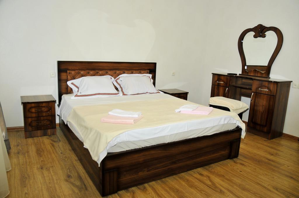 Alma-Ata Hotel Borjomi Habitación foto