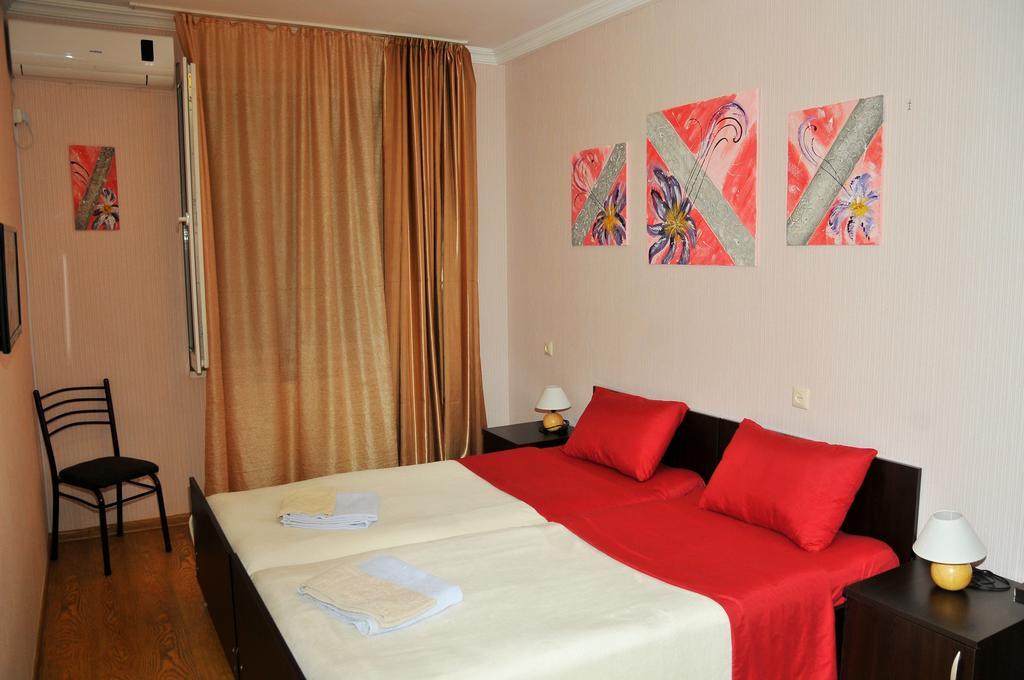 Alma-Ata Hotel Borjomi Habitación foto